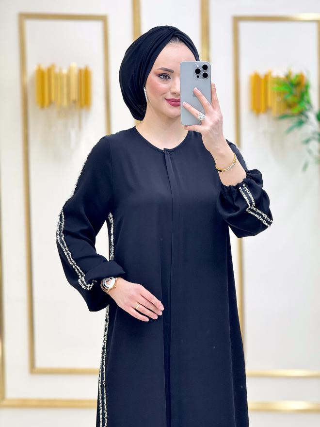 YANLARI ŞERİT AKSESUARLI FERACEMİZ