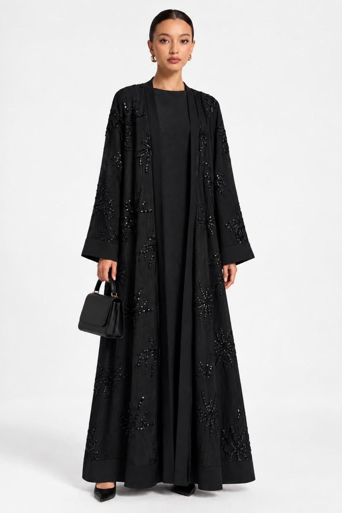 Çiçek Pul İşleme Siyah Abaya