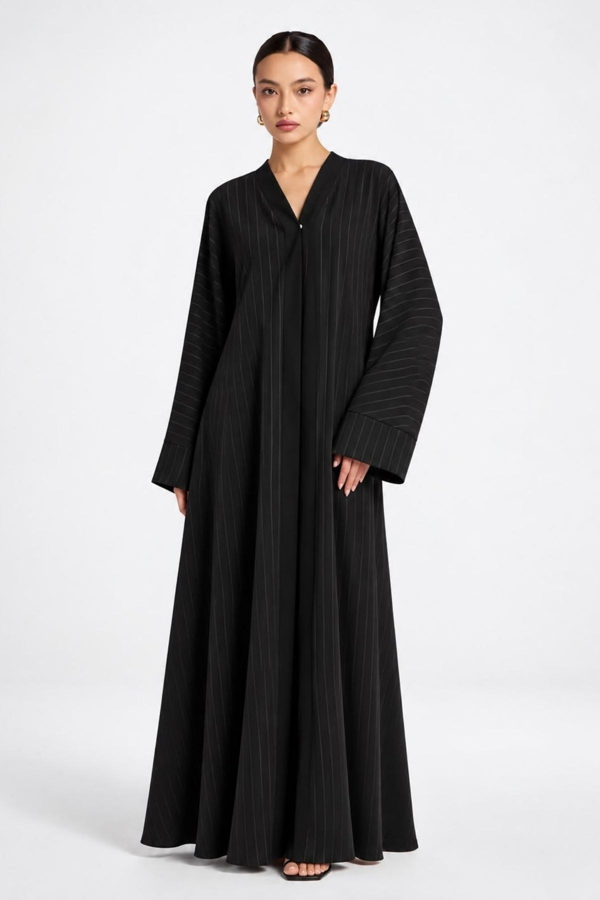 Çizgili Dubai İpeği Siyah Abaya