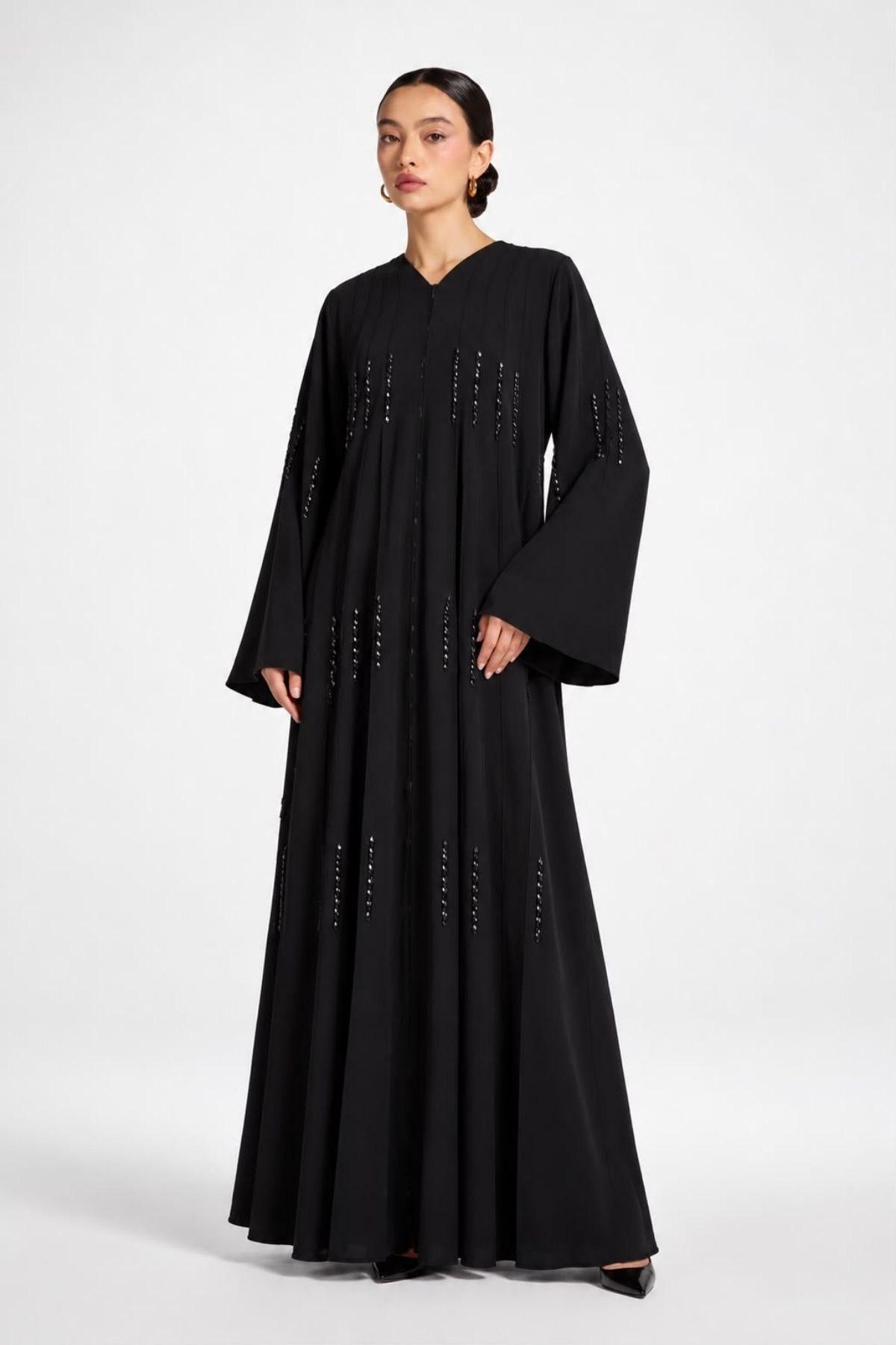 Dubai İpeği İnce Taş İşlemeli Siyah Abaya