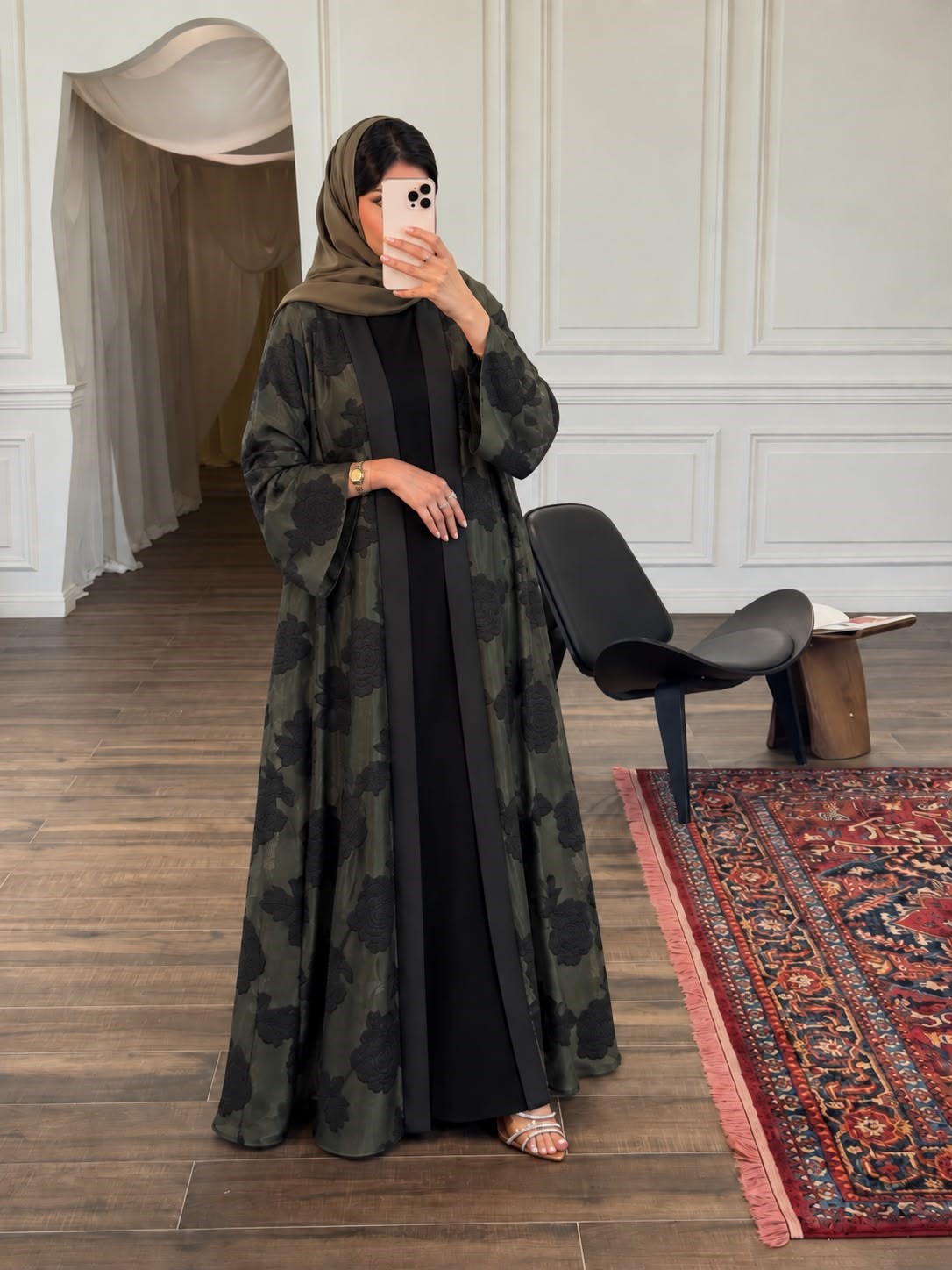 Haki Çiçek Desenli Tül Abaya