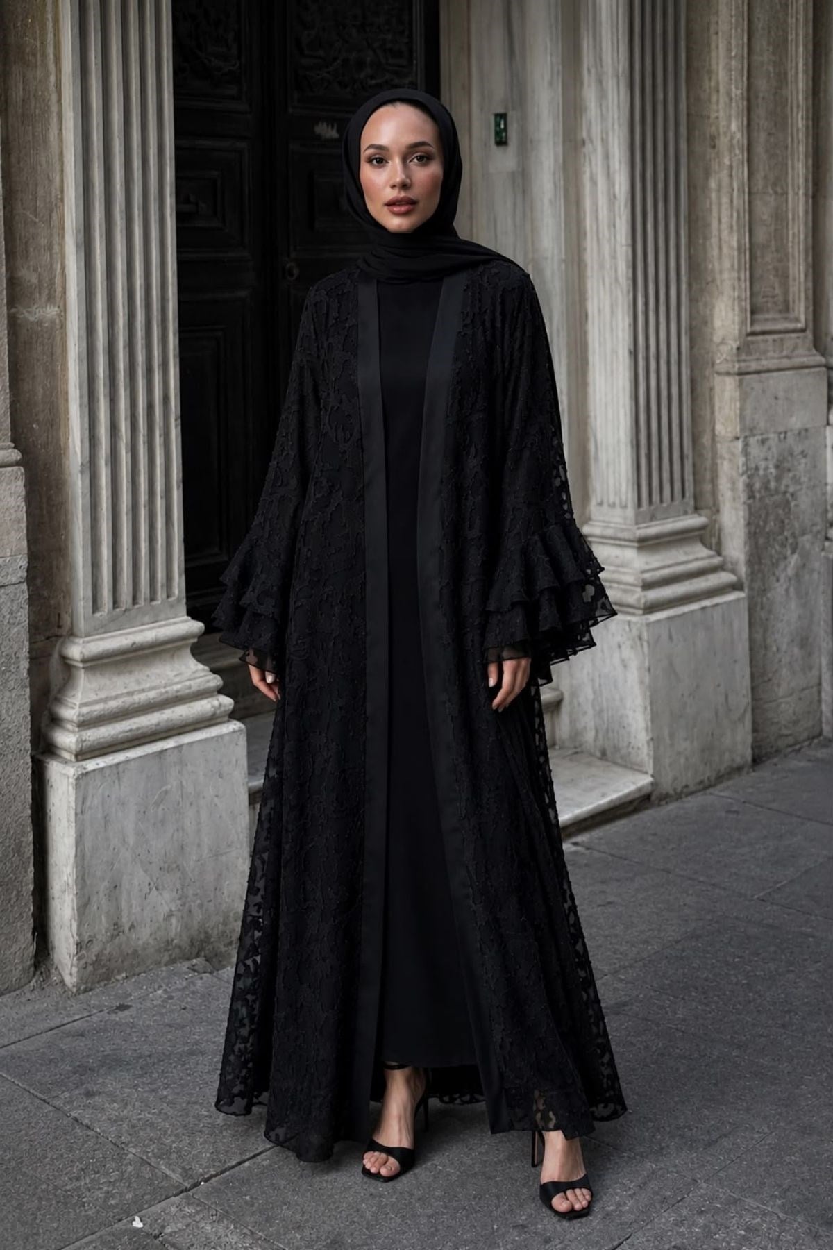 Jakarlı Volan Kollu Abaya