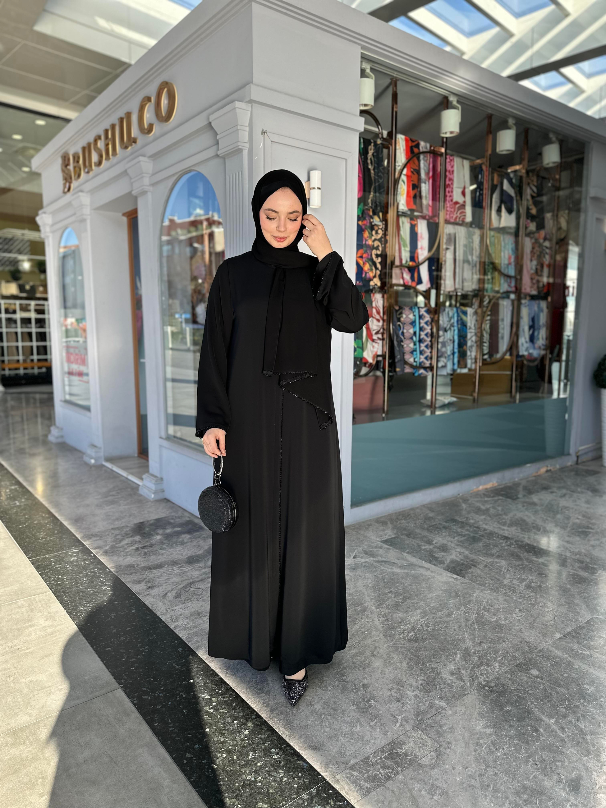 Kesme boncuklu siyah