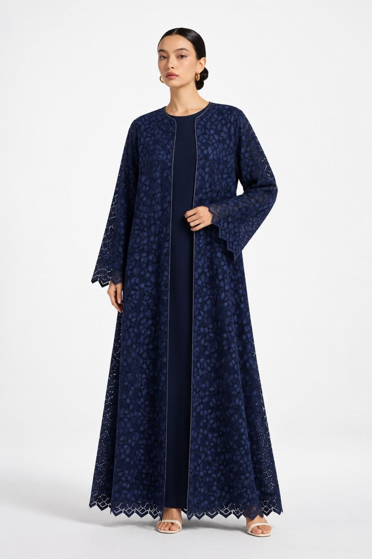 Lacivert Dantel İşlemeli Abaya Takımı