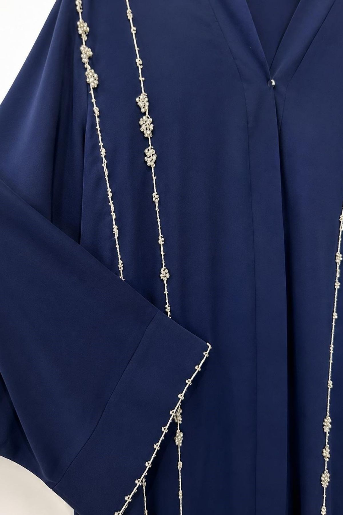 Lacivert Dubai İpeği Taş İşlemeli Abaya