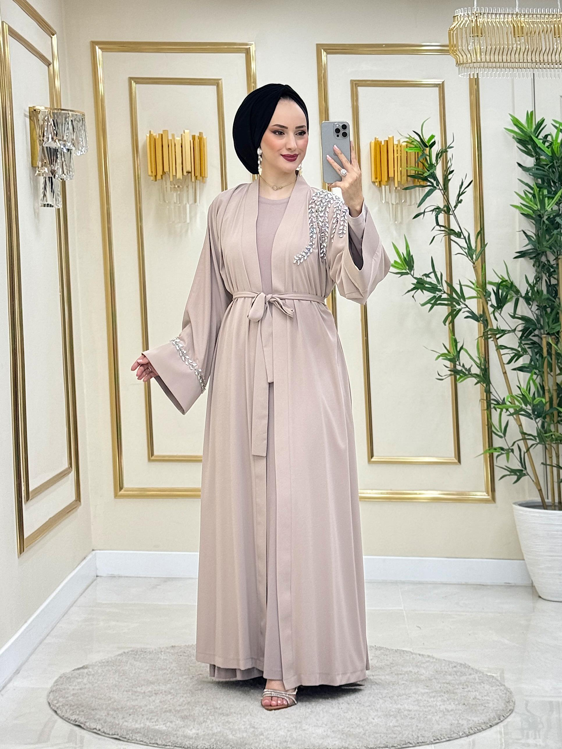 Lara Abaya Takım
