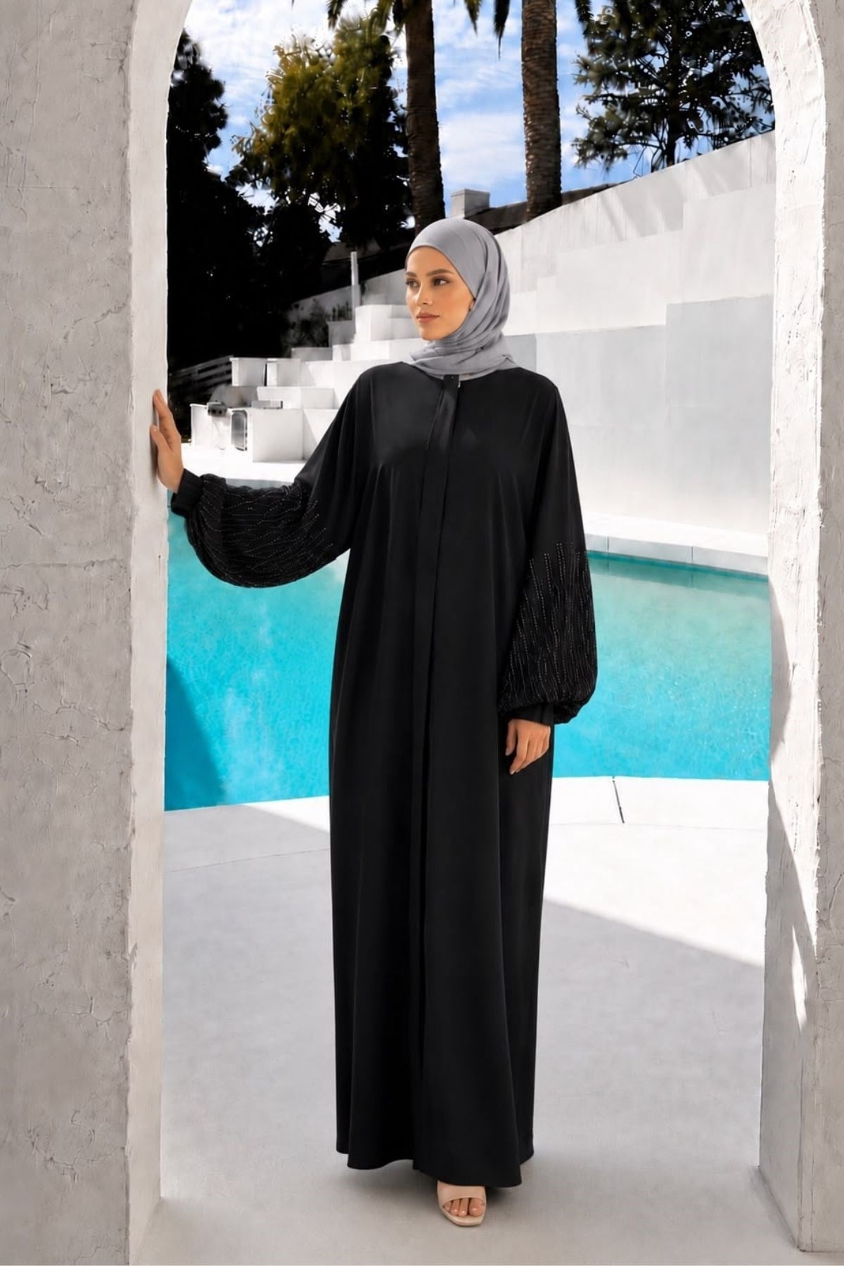 Luna Taş İşlemeli Dubai İpeği Ferace & Şal Takımı – Siyah