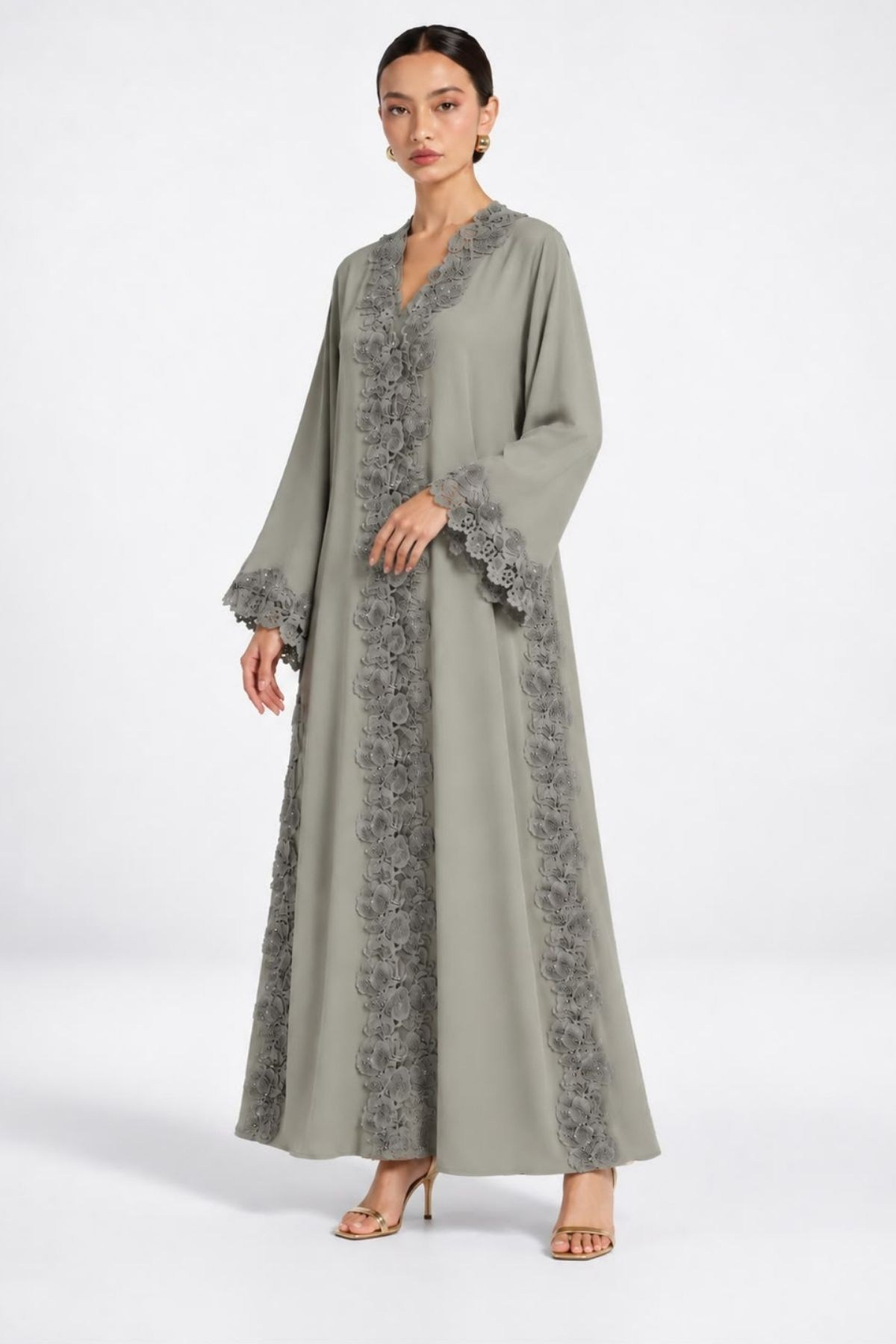Özel Tasarım Dubai İpeği El İşlemeli İnce Dantel Taşlı Su Yeşili Abaya 
