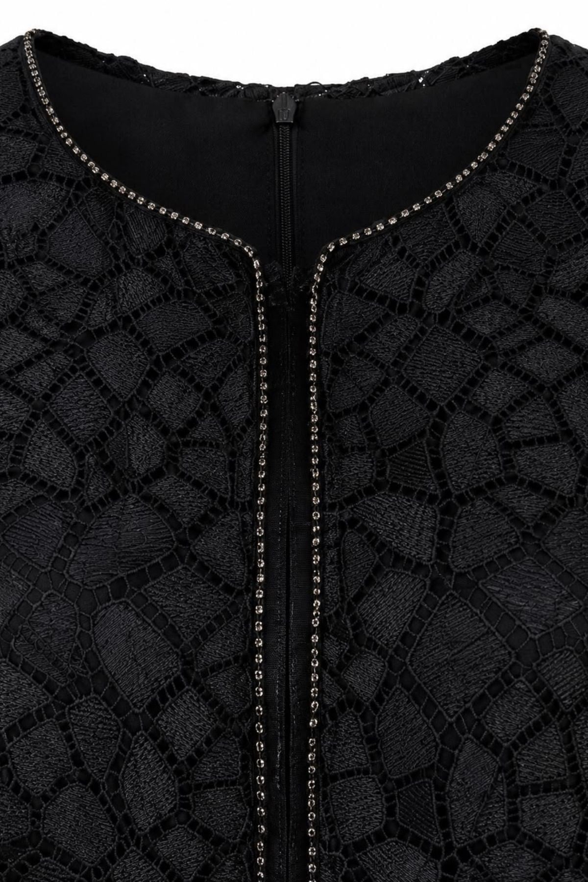 Siyah Dantel İşlemeli Abaya Takımı