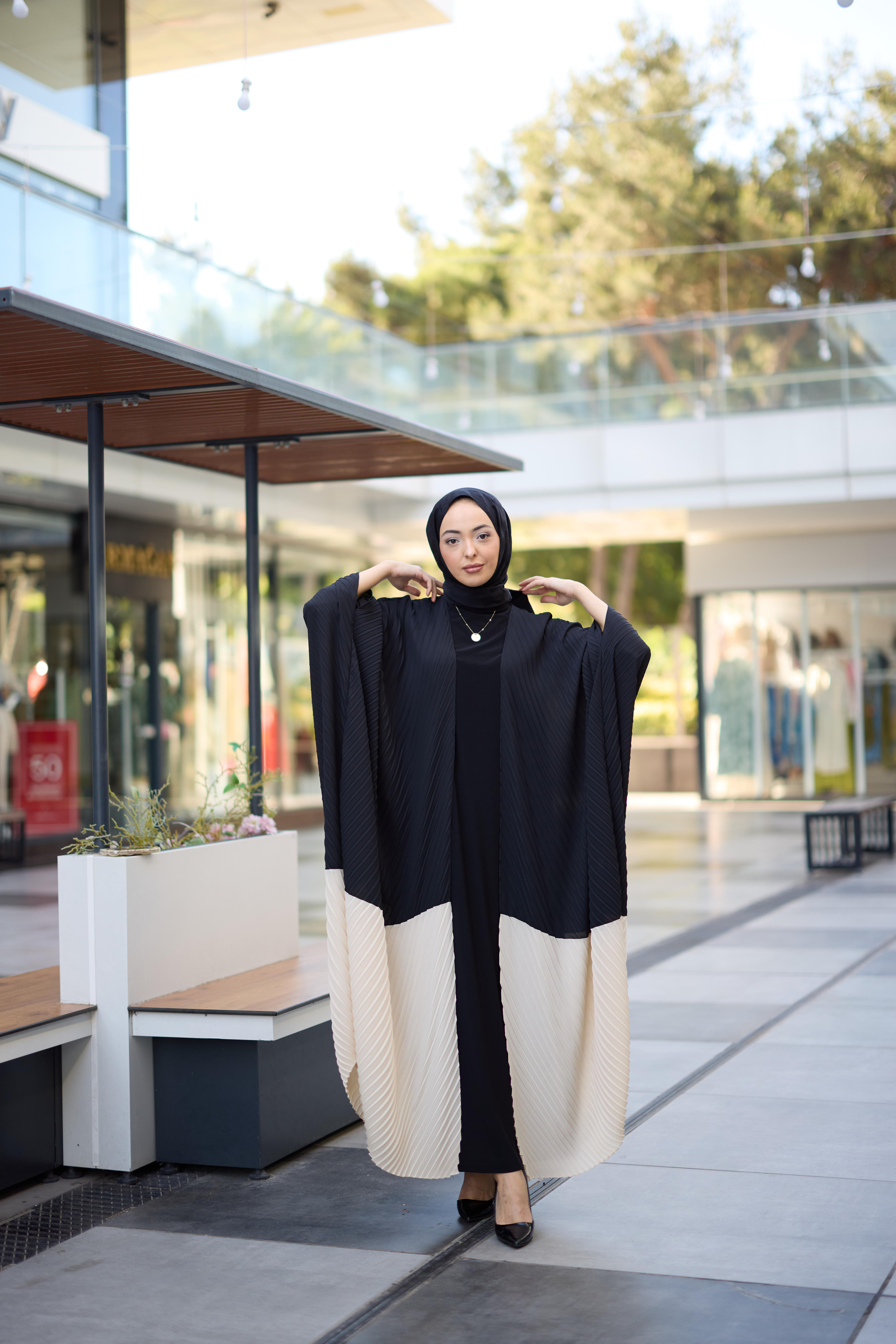 Sofia Abaya Siyah