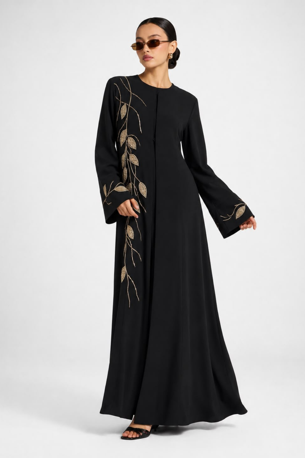 Yaprak Desenlii Özel İthal Siyah Abaya