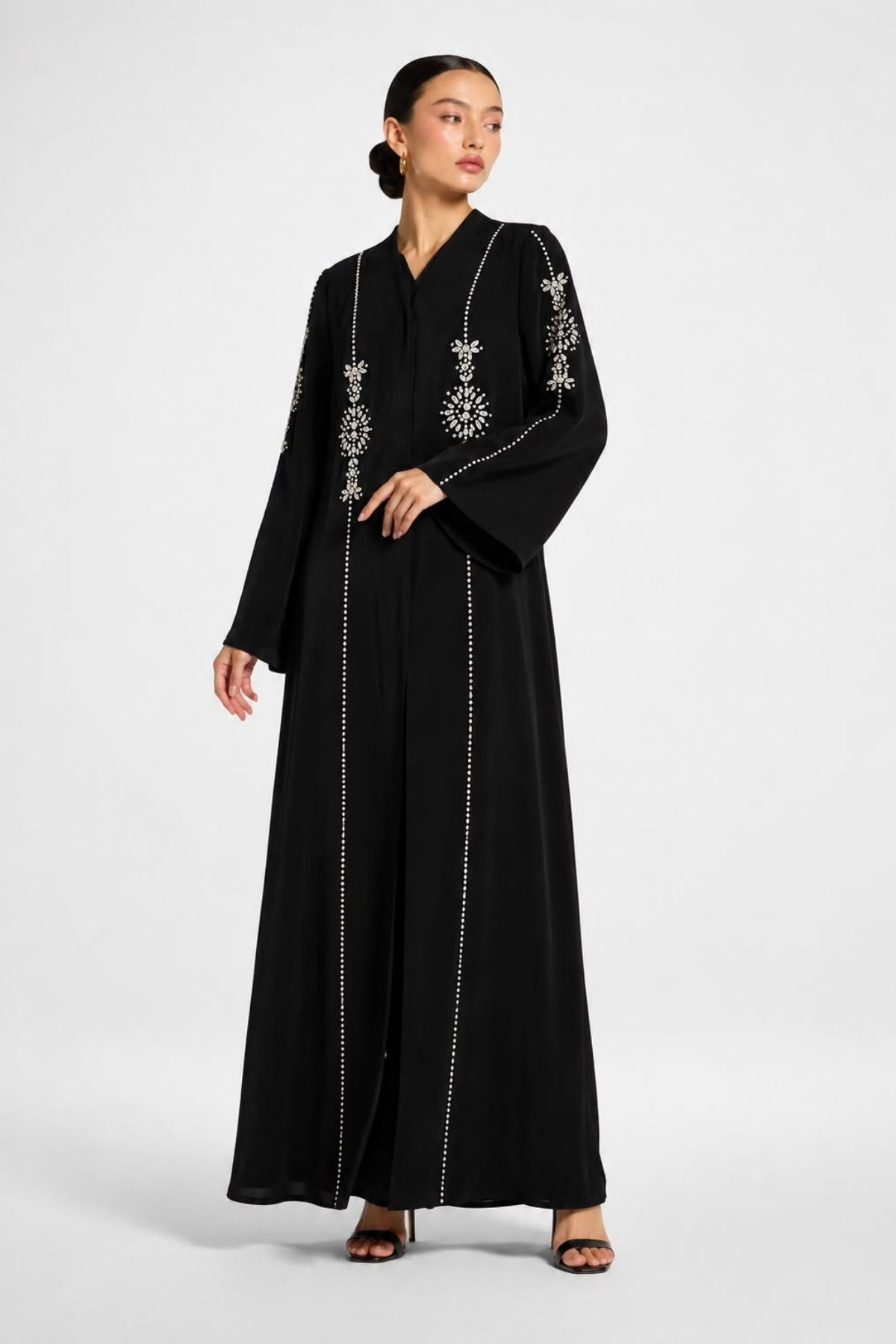 Zümrüt İnci Siyah Abaya