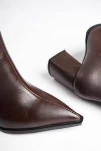 Kadın 7,5 cm Kalın Topuklu Acı Kahve Kışlık Bot TR05MK01D