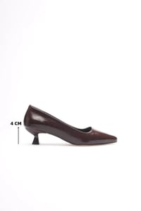 Kadın Acı Kahve Kırışık Rugan Kısa Topuklu Stiletto Ayakkabı TR20MS03D