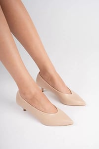 Kadın Bej 4 cm İnce Topuklu Stiletto TR05MS02B