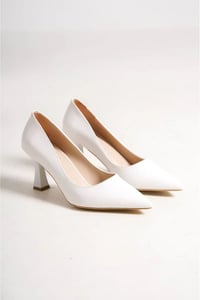Kadın Beyaz Stiletto TR12MS06B