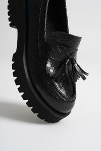 Kadın Günlük Siyah Kroko Baskılı Loafer Ayakkabı TR10MS03G