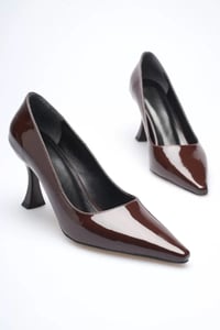 Kadın Rugan Acı Kahve Stiletto TR08MS27M