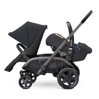 Quinny Hubb Bebek Arabası / Black on Black