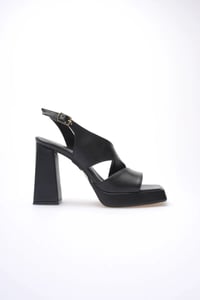 Siyah Kadın Topuklu Platform Sandalet TR12MY04A