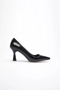 Siyah Rugan Topuklu Kadın Stiletto TR20MS02E