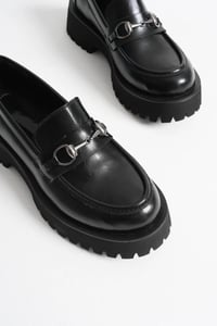Toka Detaylı Siyah Günlük Loafer Ayakkabı TR10MS04A
