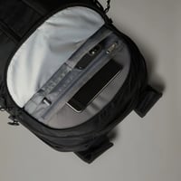 The North Face Surge Çanta