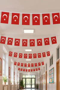 40 Adet Büyük İpli Türk Bayrağı – Ay Yıldız Baskılı Kağıt Bayrak Süsü 11x19 cm 6 Metre