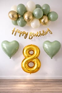Adaçayı Konsept 8 Yaş Doğum Günü Seti ; Küf Yeşili-Krom Gold- Deniz Kumu ve Adaçayı Kalp Folyo Balon