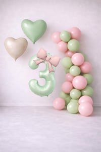 Adaçayı Yeşili & Pembe 3 Yaş Doğum Günü Balon Süsleme Seti