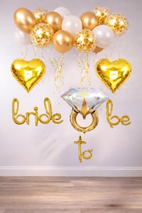 Bride To Be  El Yazısı, Tek Taş Yüzük Ve Kalp Folyo Balonlu Gold  Bride To Be Set