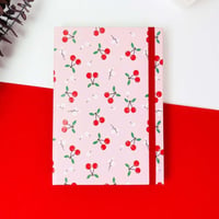 Cherry Tasarımlı Lastikli Çizgisiz Defter