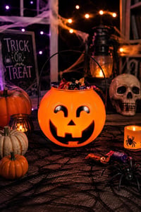 Işıklı Müzikli Balkabağı Şeker Kovası Halloween Cadılar Bayramı Parti Malzemesi