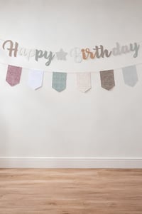 Pastel Bohem Happy Birthday Banner Seti – Ekose Flama Süslü Doğum Günü Dekorasyonu