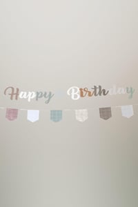 Pastel Bohem Happy Birthday Banner Seti – Ekose Flama Süslü Doğum Günü Dekorasyonu