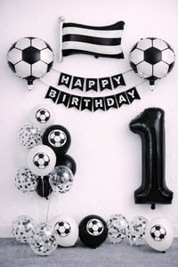 Siyah Beyaz Futbol Temalı 1 Yaş Doğum Günü Balon Seti