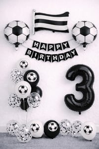 Siyah Beyaz Futbol Temalı 3 Yaş Doğum Günü Balon Seti