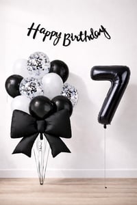 Siyah Fiyonk 7 Yaş Doğum Günü Balon Seti