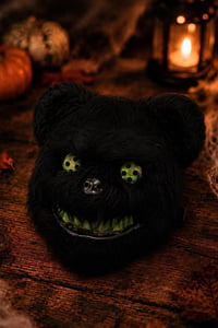 Siyah Tüylü Korku Ayı Maskesi – Halloween Cadılar Bayramı Tam Yüz Kostüm Maskesi