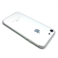 Apple iPhone 7 Kasa Beyaz Dolu