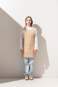 K-155 HOLLY - Çapraz Askılı Bej Önlük 