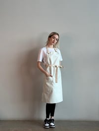 K-159 CHELSEA - Mint Yeşili ve Krem Rengi Çizgili Önlük 