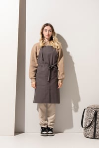 K-176 JAMES - Yırtmaçlı Koyu Gri Önlük 
