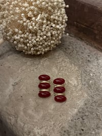 Marka Model Bordo Gold Sıralı Büyük Küpe