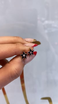 Black Star Küpe