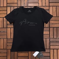 ARM LOGO DETAYLI TSHİRT