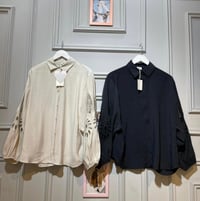 BClub İşleme Detaylı Gömlek