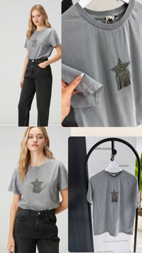 Gri Taş İşlemeli Tshirt
