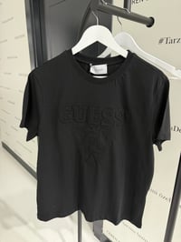 Gue Kabartma Logo Detaylı Siyah Tshirt 