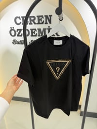 Gue Üçgen Marka Tshirt Siyah